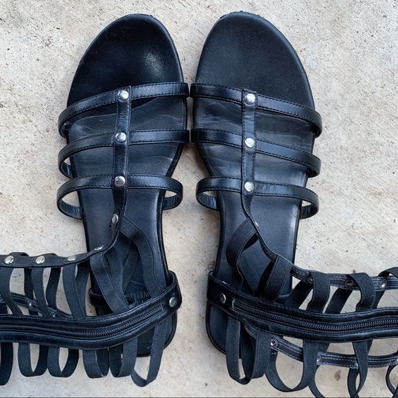 Stuart Weitzman Gladiator Sandals Black Leather With Box - 8.5 - Picture 5 of 16